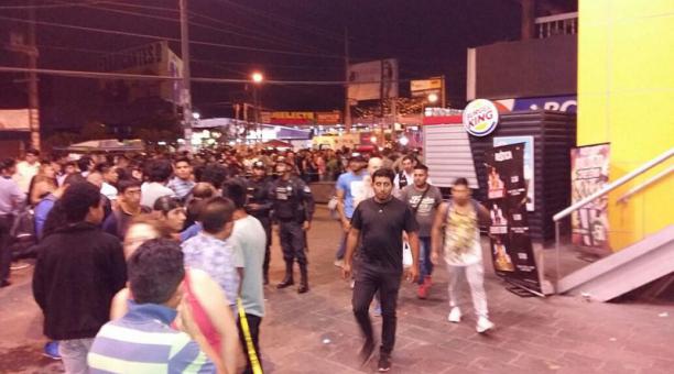 Al menos cuatro muertos y 10 heridos en una balacera en un centro comercial de Perú