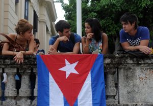 Cuba crea aplicación móvil sobre su sistema electoral enfocada en los jóvenes