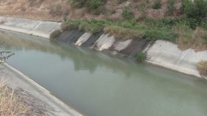 Muere ahogado joven en canal de riego de Santiago