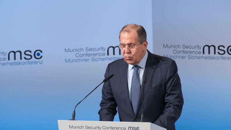 Lavrov: La Inteligencia estadounidense espía a los diplomáticos rusos en Washington