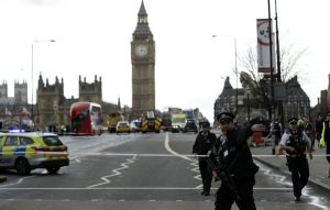 Dos personas siguen detenidas tras el ataque de Londres