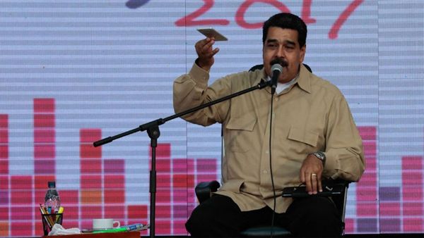 Nicolás Maduro negó que en Venezuela haya "una ruptura del orden constitucional" y calificó el golpe como un simple "impasse"