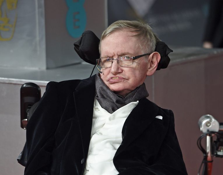 Stephen Hawking teme no ser bien acogido en el EEUU gobernado por Trump
