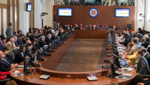 OEA considera en crucial sesión crisis de Venezuela este martes