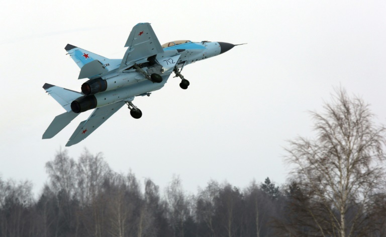 Jets rusos bombardean por error a fuerzas aliadas de coalición en Siria