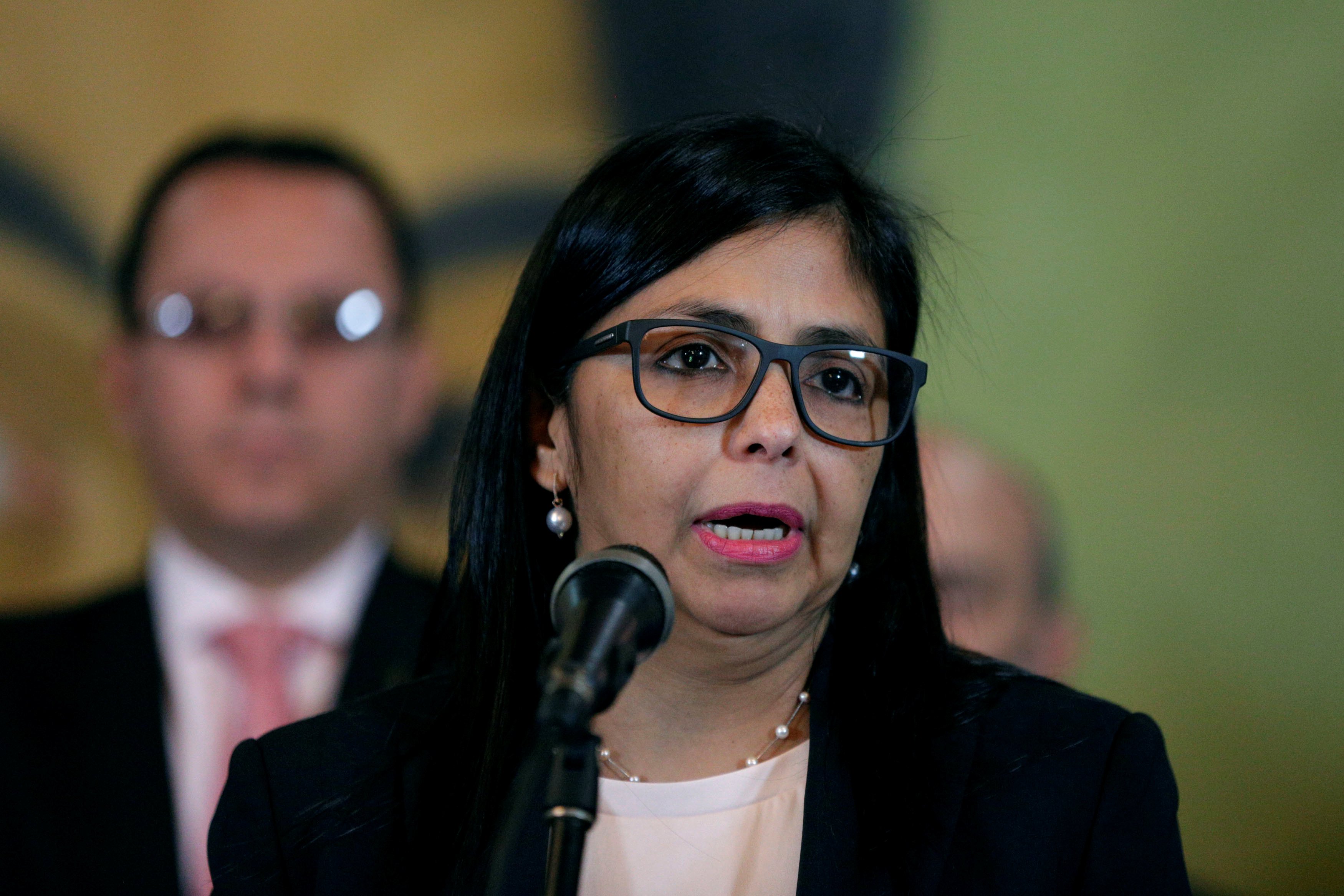 Delcy Eloína atacó a Colombia y dice que sesión de la OEA “no existió”