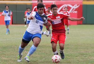 Definidos equipos semifinalistas de Santiago en Copa Coca-Cola de Fútbol Inter-escolar 2017