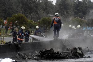 Turquía: cinco muerto tras estrellarse helicóptero en Estambul