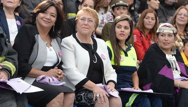 Chile: Michele Bachelet "optimista" para afrontar desafíos en último año de mandato