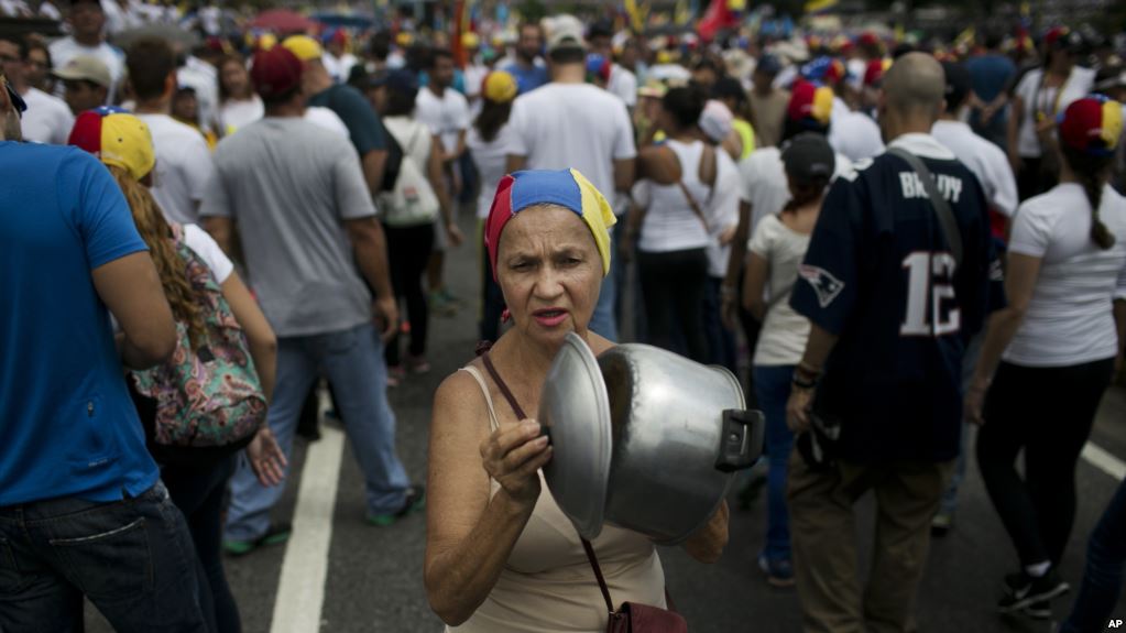 Venezuela: la Asamblea Nacional discutirá crisis humanitaria