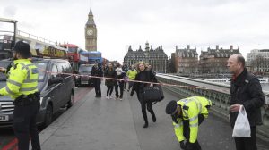 Ataque terrorista y caos en el Parlamento británico: al menos un muerto y varios heridos