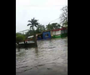Reportan inundaciones en Nagua; se esperan más aguaceros en algunas provincias
