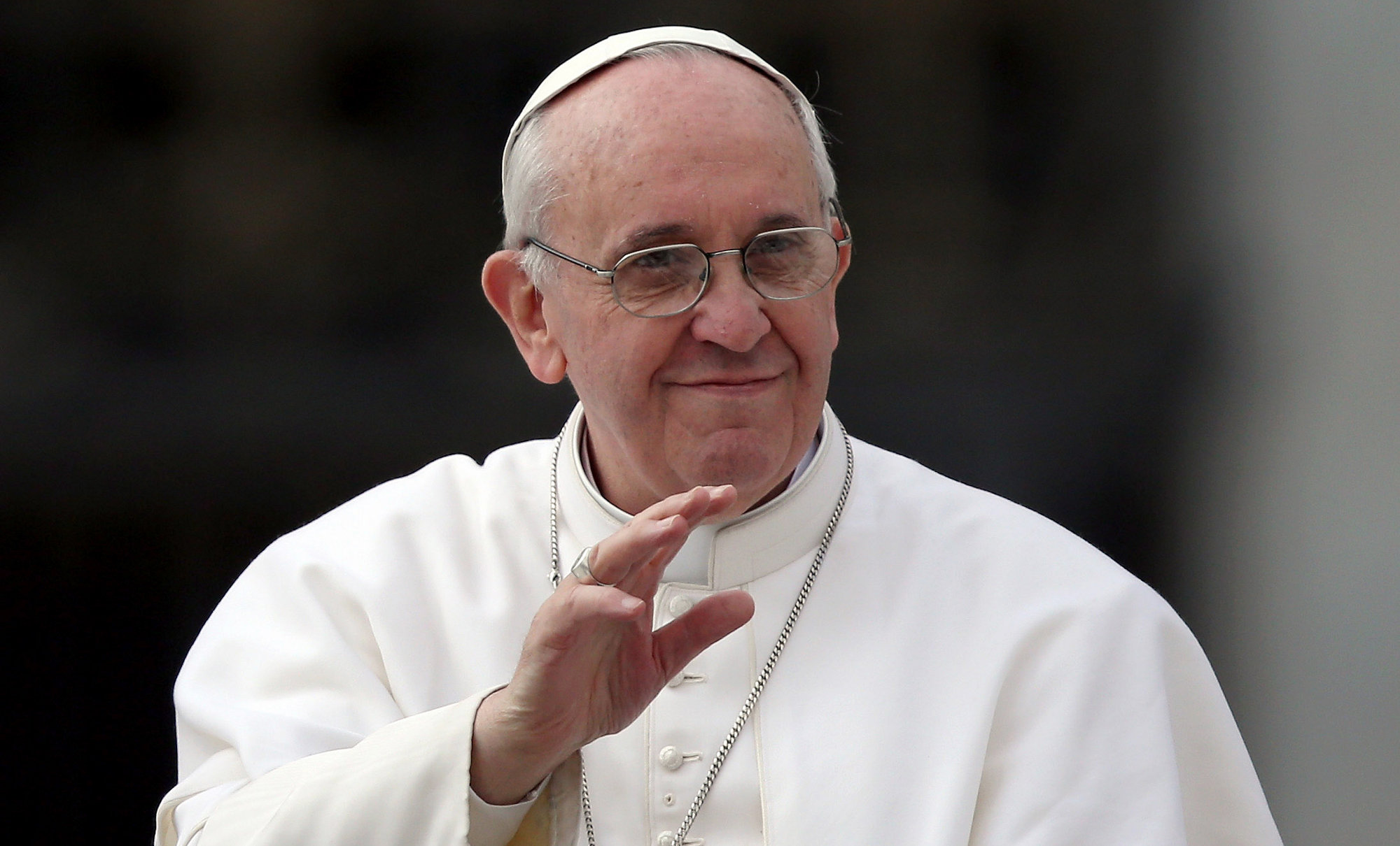 El papa visitará familias de Milán y reunirá a los jóvenes en San Siro