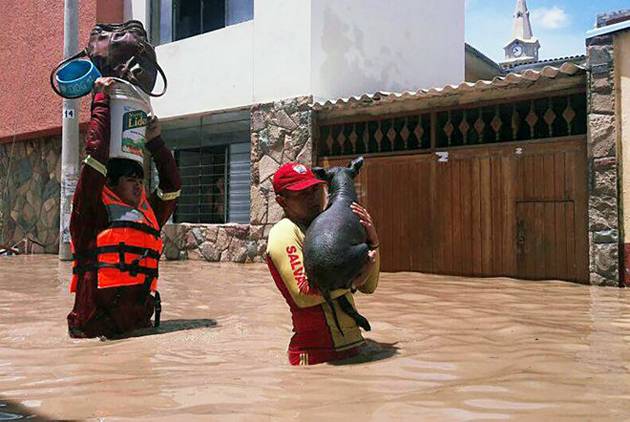 Aumenta a 91 la cifra de fallecidos en Perú tras nuevas inundaciones