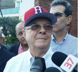Hipólito Mejía dice compra de equipos JCE “es un muerto de Roberto Rosario”