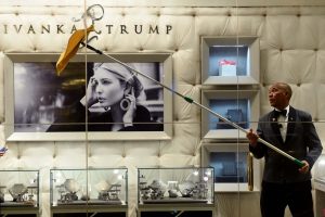 La ropa de Ivanka Trump sigue siendo Made in China a pesar de su padre