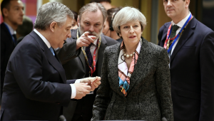 Theresa May podría activar artículo que da inicio al ‘Brexit’ en Reino Unido