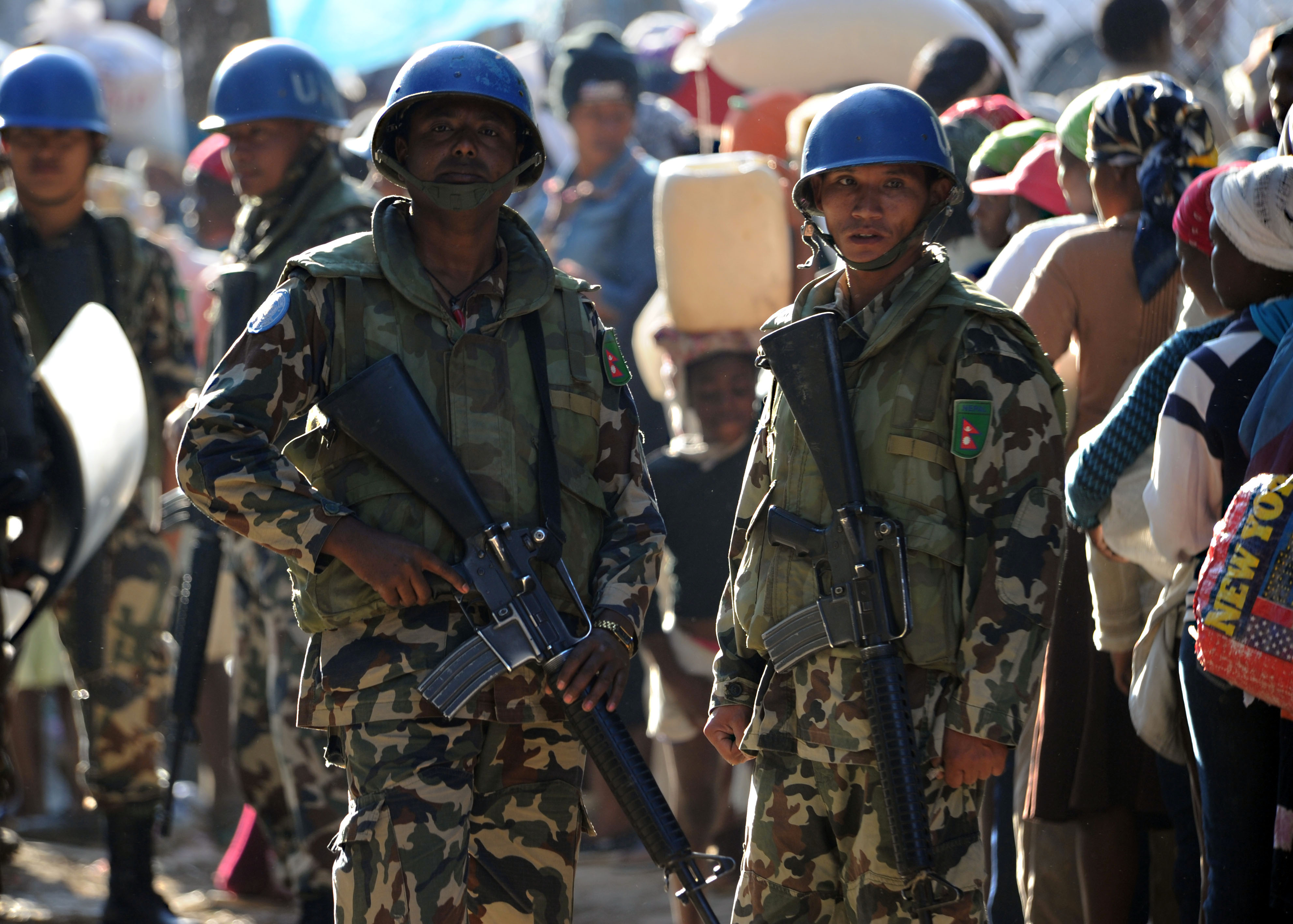 ONU aprueba dar fin a la misión de paz en Haití