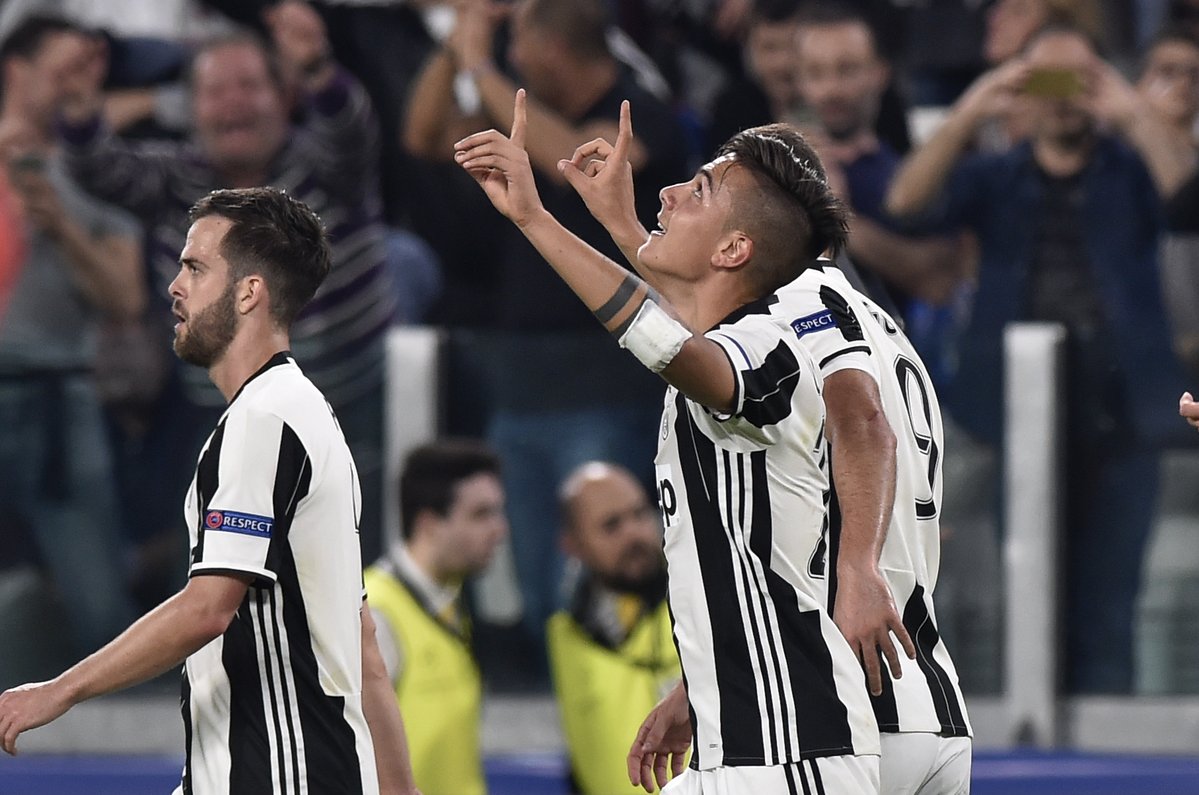 Juventus golea al Barcelona en Turín 3-0