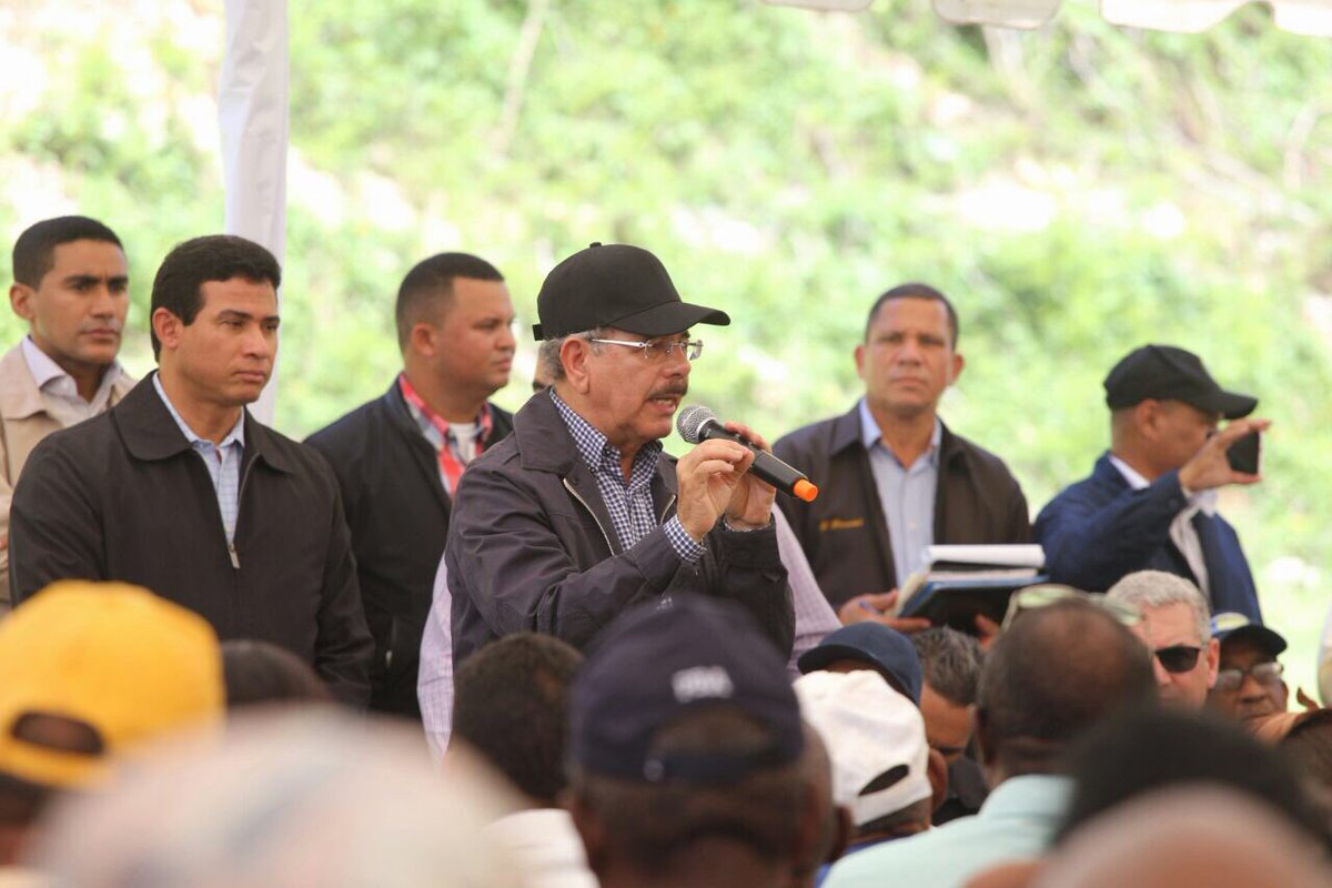 Presidente Medina deja iniciado proyecto agroforestal en Barahona