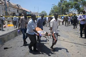 Cinco muertos en Somalia por un atentado contra el jefe del Ejército