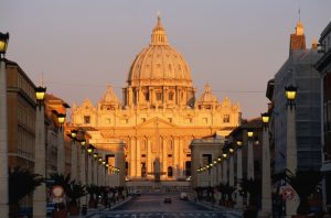 Italia prepara una serie de televisión sobre sexo e intrigas en el Vaticano