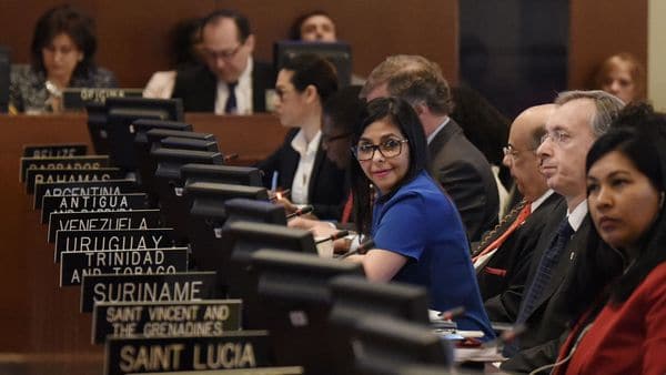 OEA debatirá convocar a cancilleres por Venezuela