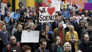 Movilización mundial en defensa de la ciencia