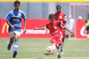 Once equipos invictos en etapa SD Copa Coca-Cola de Fútbol inter-escolar 2017