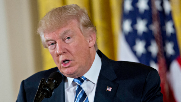 Trump asegura que EEUU "necesita" el muro pese a menor flujo de indocumentados