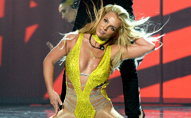 Partido Laborista suspende sus elecciones por espectáculo Britney Spears