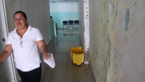 Demandan terminación de hospital en Sánchez