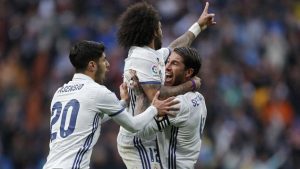 Marcelo rescata al Madrid y Suárez decide por el Barcelona