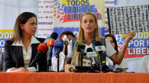Mujeres de la oposición instan a marchar pacíficamente en Venezuela
