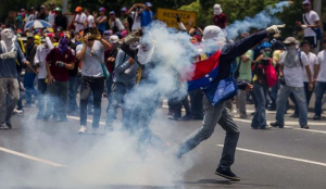 Venezuela: ascienden a 48 fallecidos en protestas