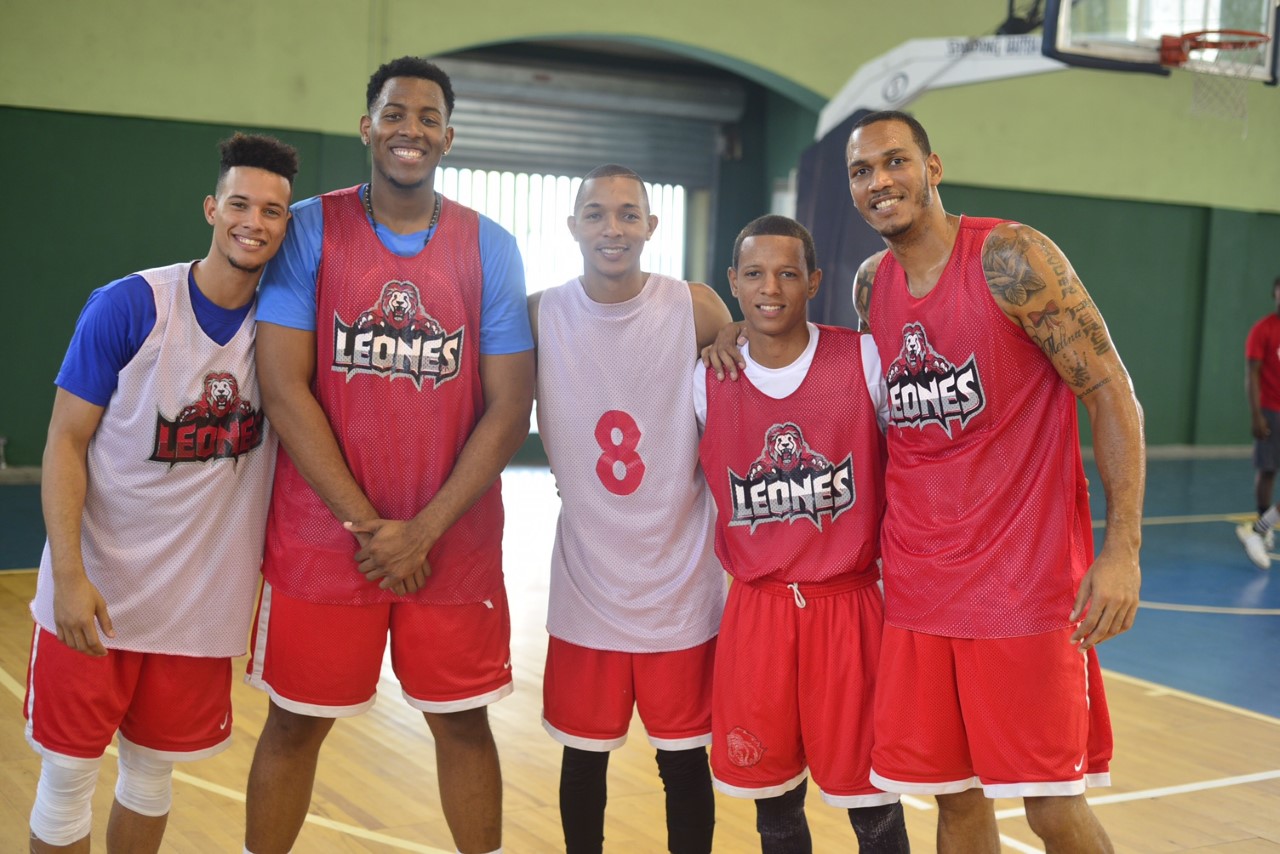 Leones de Santo Domingo definen equipo para inicio temporada LNB 2017