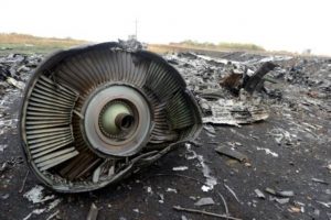 Aerolínea Malaysia llega a un acuerdo con una familia de las victimas del vuelo MH17