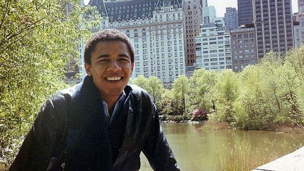 Explosiva biografía de Barack Obama narra un pasado de drogas e infidelidad