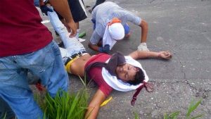Muere estudiante venezolano baleado este jueves en una marcha opositora