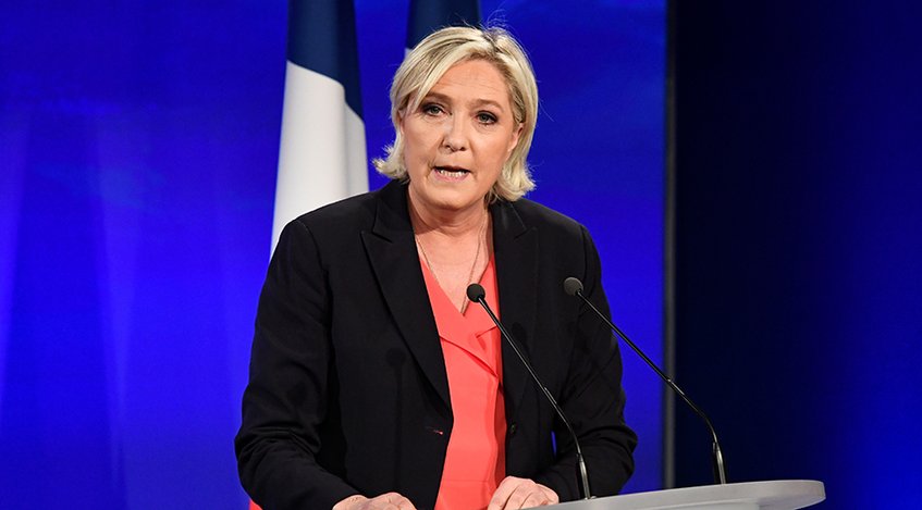 Marine Le Pen felicita a Macron y considera que su resultado es histórico