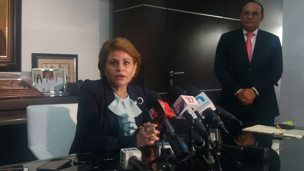 Lucía Medina: "Yo no soy loca, sé que hay un acuerdo pero eso es un tema del Comité Político"