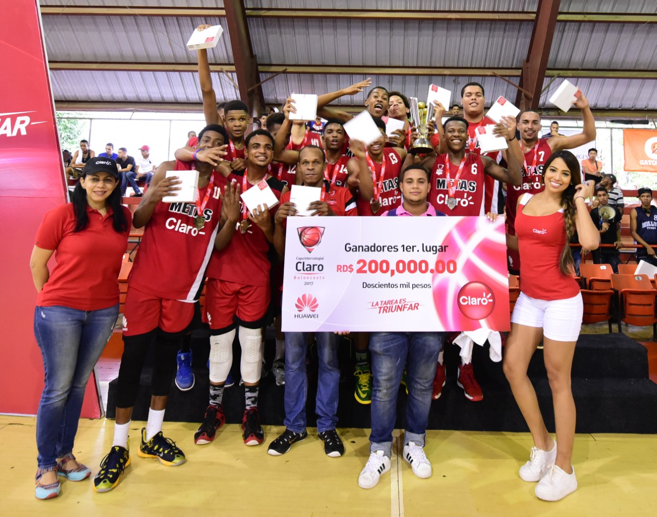 Colegio Metas revalida título en Copa Intercolegial Claro de Baloncesto 2017