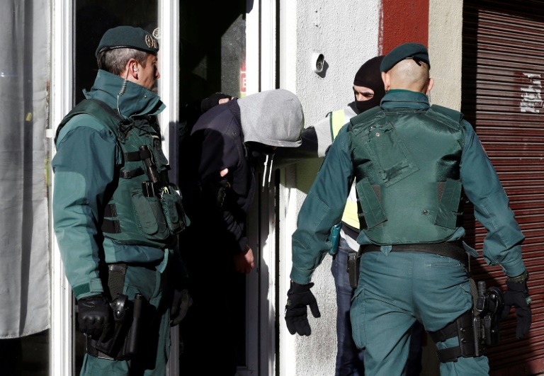Detienen seis presuntos yihadistas en España, Gran Bretaña y Alemania
