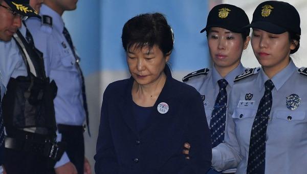 Corea del Norte amenaza con "imponer la pena de muerte" a la expresidenta surcoreana Park Geun-Hye