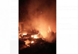 Fuego afecta vivienda en Sánchez
