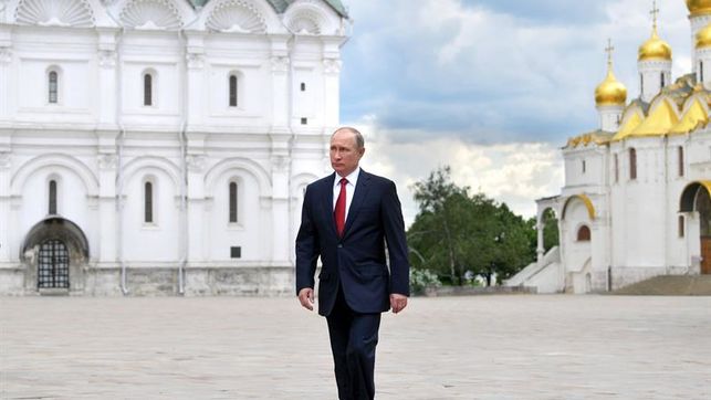 Vladimir Putin reconoce que ya es abuelo y que tiene “muy poco tiempo” para sus nietos