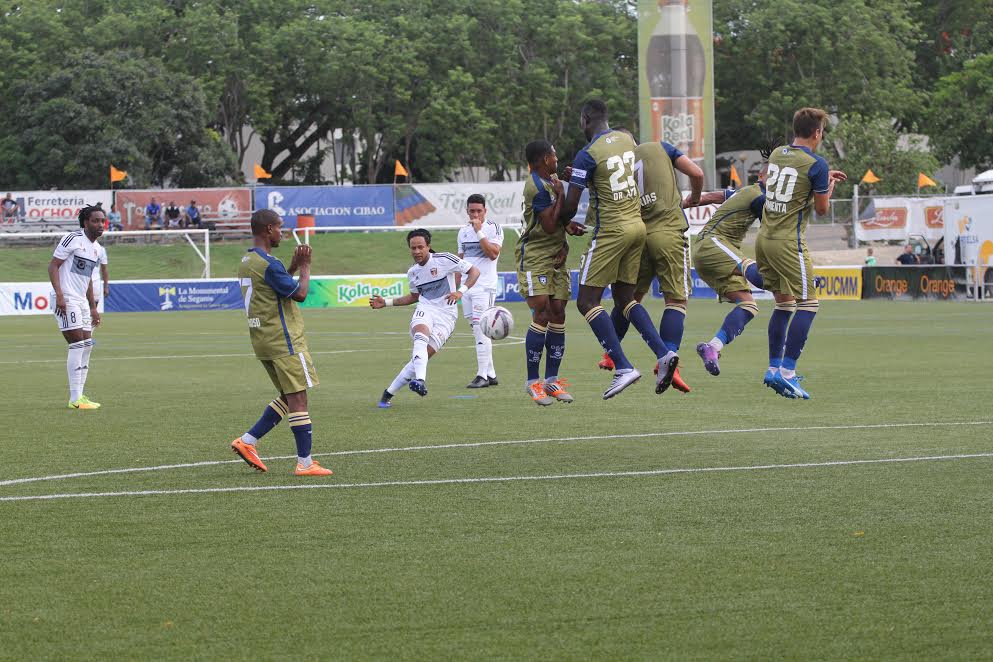 Cibao FC supera a Universidad O&M; avanza al segundo lugar