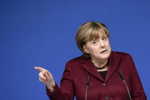 Angela Merkel se ensaña contra Donald Trump ante de la cumbre del G20