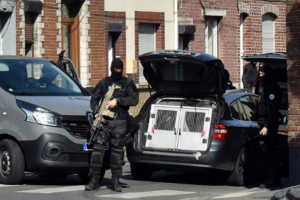 Por temor a nuevos atentados Bélgica persigue “sospechosos” de  terrorismo