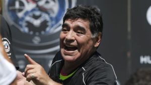 Maradona recibirá la ciudadanía honorífica de Nápoles este miércoles